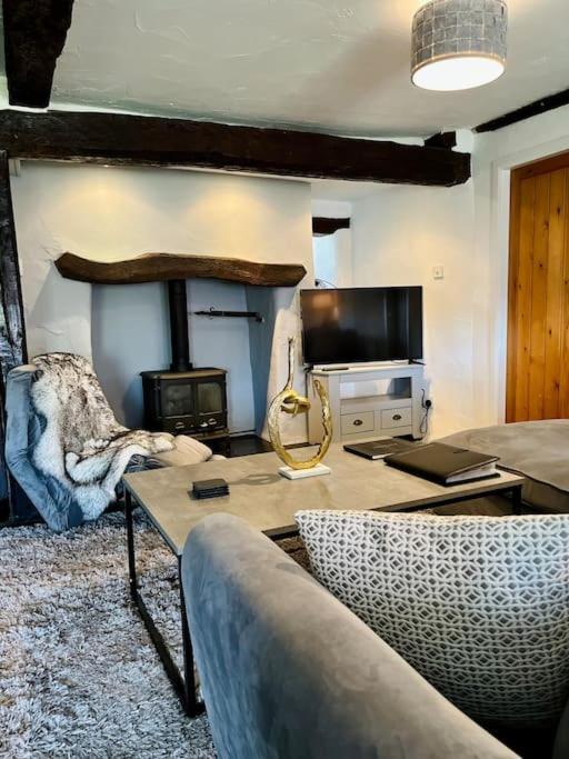 The Old Post Office, Cosy Grade II Listed 2 Bed Apartment Windermere Zewnętrze zdjęcie